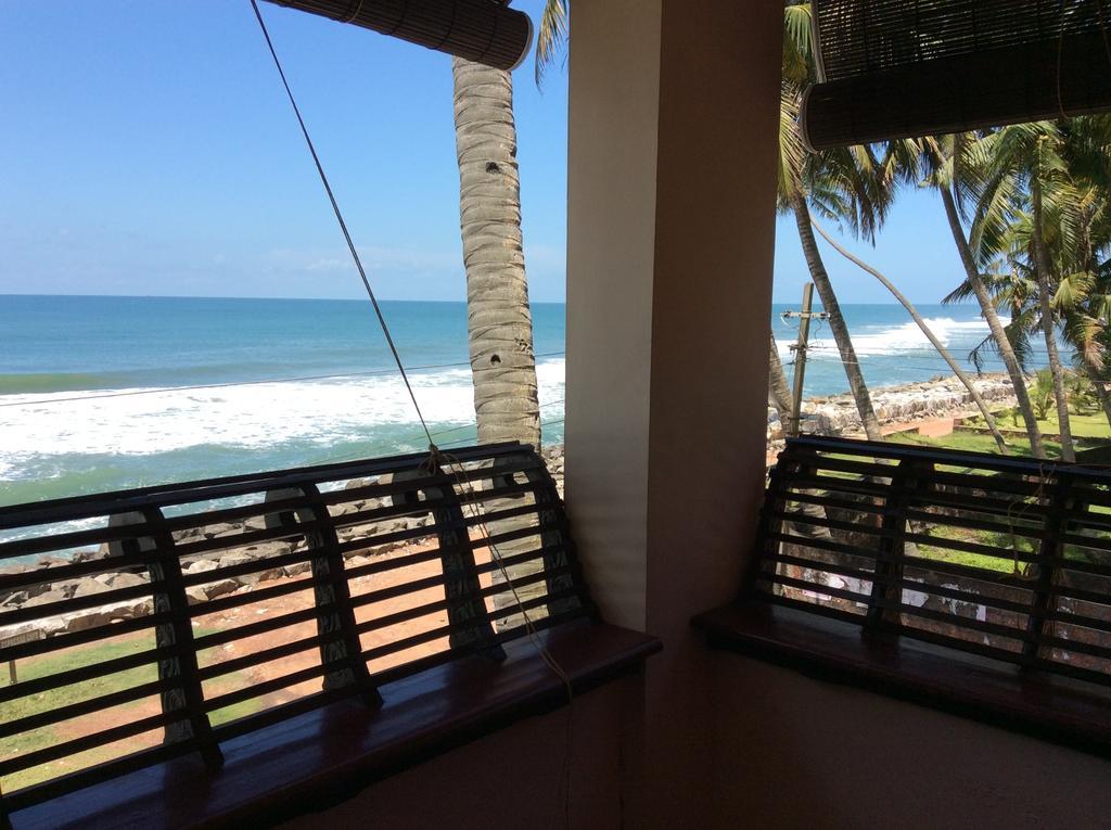 Hotel Palm Tree Anex Varkala Exterior foto