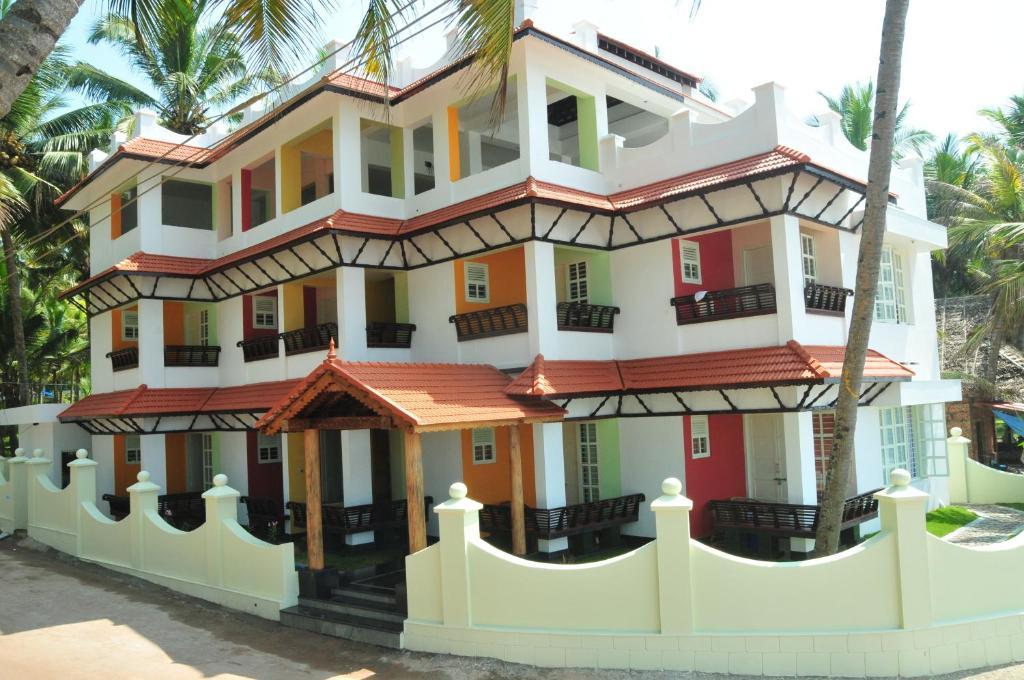 Hotel Palm Tree Anex Varkala Exterior foto